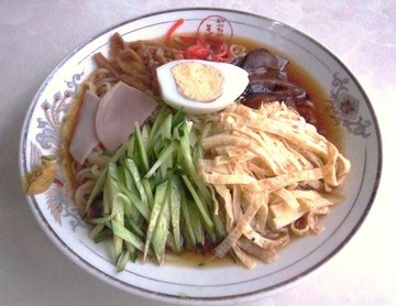 yatyanhiyasi700.jpg